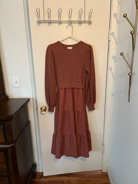 Roolee Earthy Mauve Tiered Knit-Paneled Dress